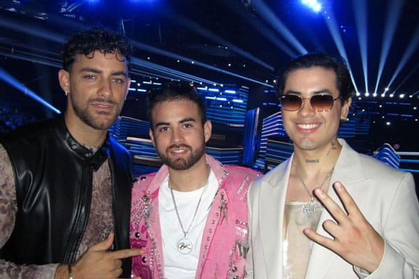 Diario expreso - Billboard: peruano César BK se codea con Karol G, Farruko y Sebastián Yatra