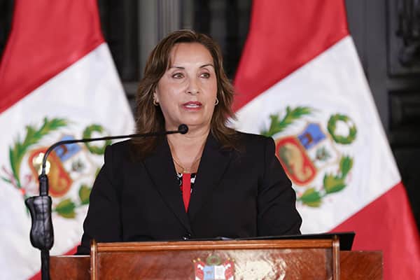 Diario expreso - Dina Boluarte extiende sus condolencias a familias de peruanos fallecidos por guerra entre Israel y Hamás